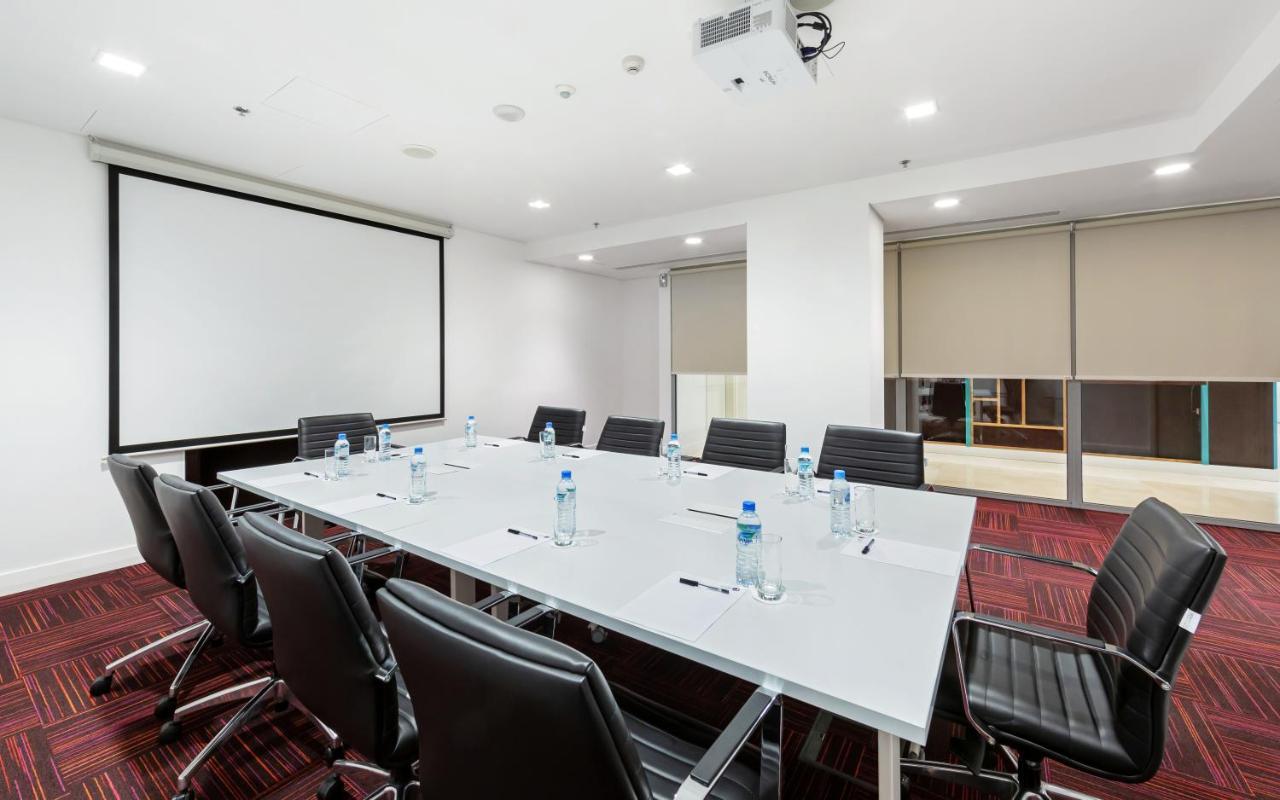 Premier Inn Doha Airport מראה חיצוני תמונה